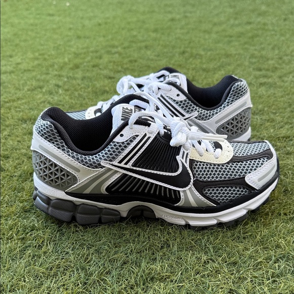Nike Zoom Vomero 5 SE SP